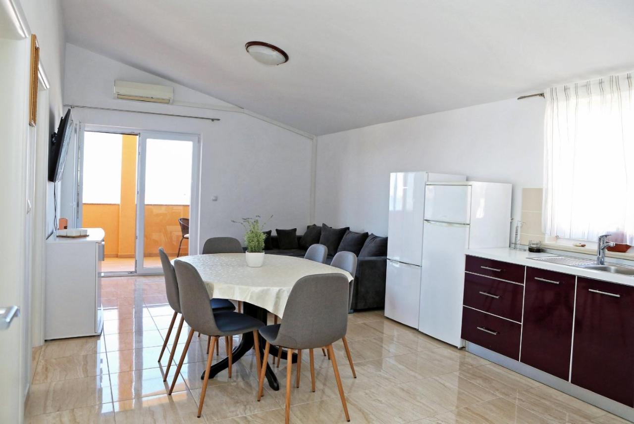 Apartmani Cili Miletici ภายนอก รูปภาพ