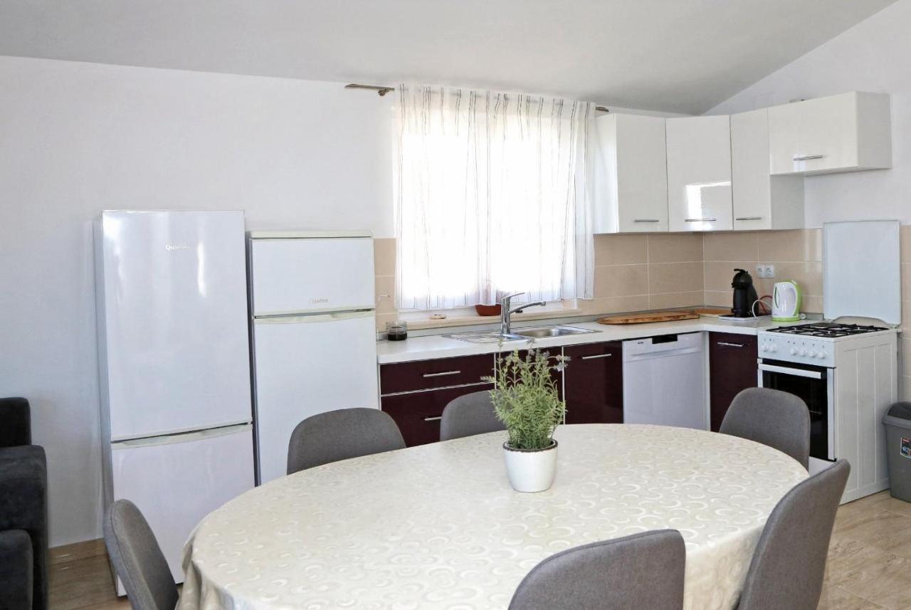 Apartmani Cili Miletici ภายนอก รูปภาพ