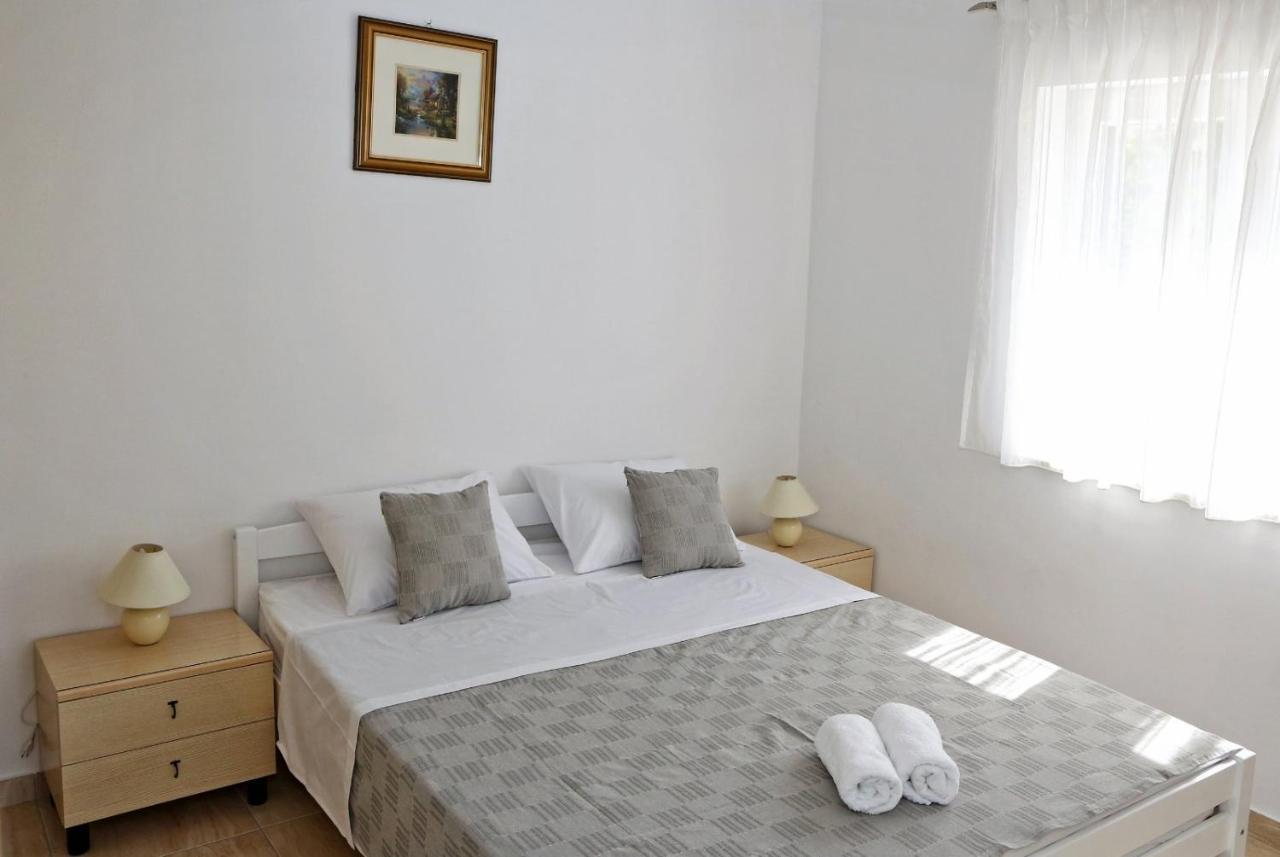 Apartmani Cili Miletici ภายนอก รูปภาพ